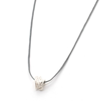 Necklace "Minimal Little Wire R"