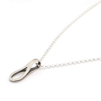 Necklace "Bond X CH"