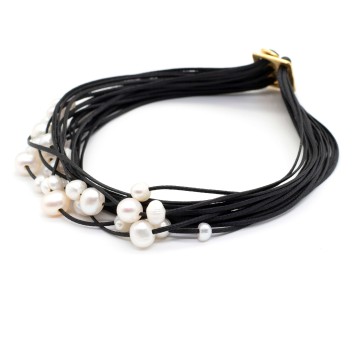 Bracelet "Pearl's World"