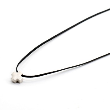 Necklace "Cross Status"