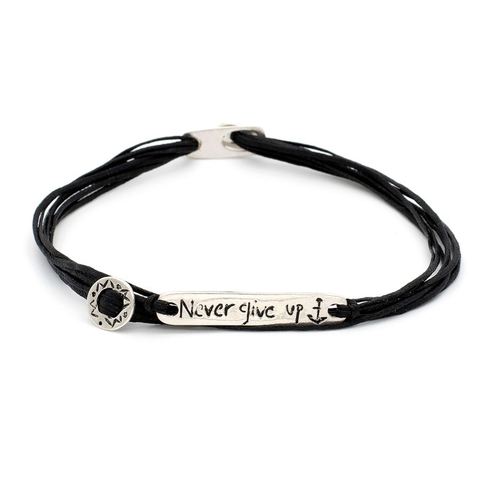 Bracelet "Never Give Up" Bracelet "Never Give Up"