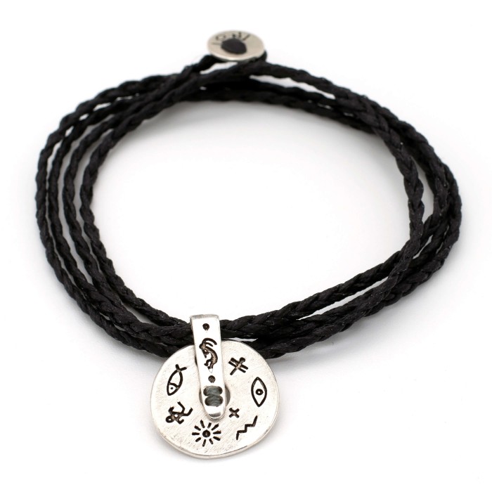 Necklace "The Circle of Life" - Black Necklace "The Circle of Life" - Black