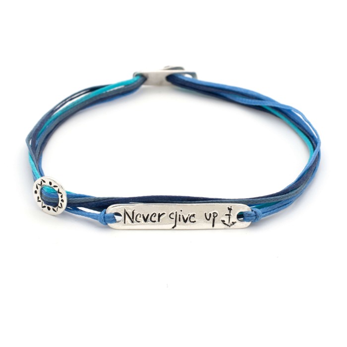 Bracelet "Never Give Up" Bracelet "Never Give Up"