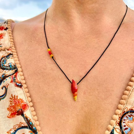 Necklace "Little Shell GL C" - Red
