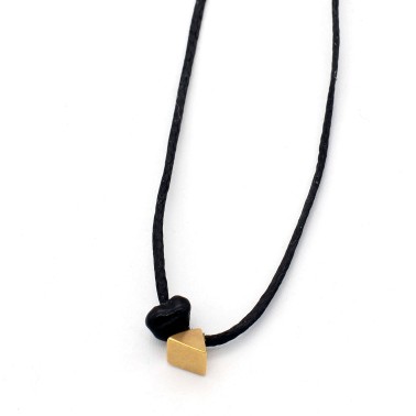 Κολιέ "Μίνιμαλ Πυραμίς G"